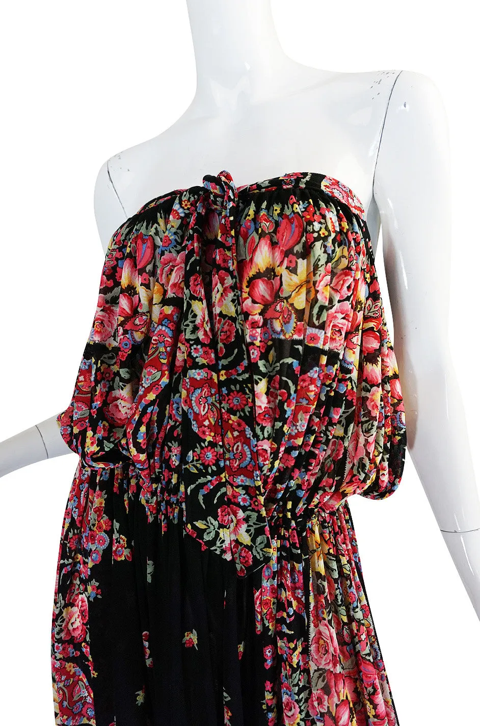 1960s Rose Marie Reid Jersey Multi Tie Cover Up or Dress