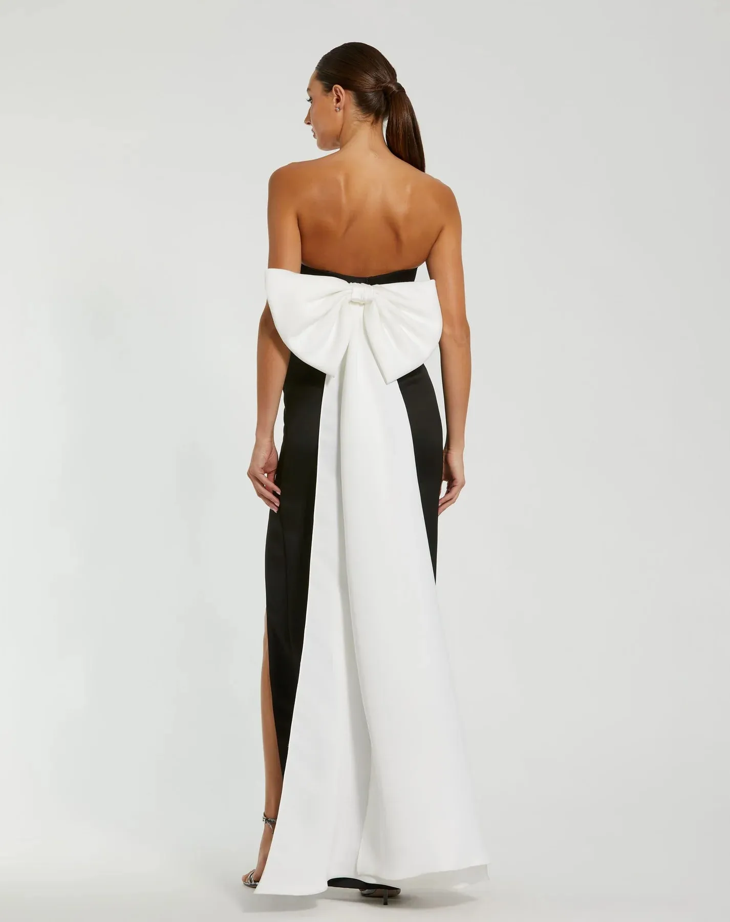 49879 MAC DUGGAL