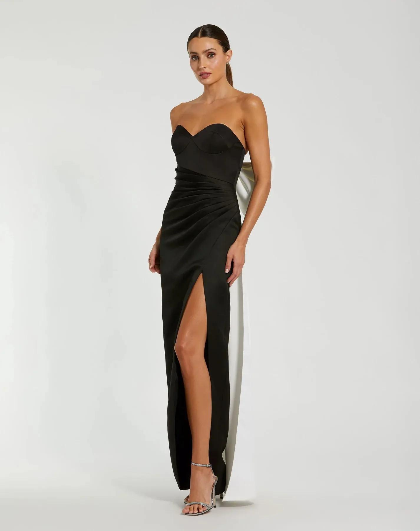 49879 MAC DUGGAL
