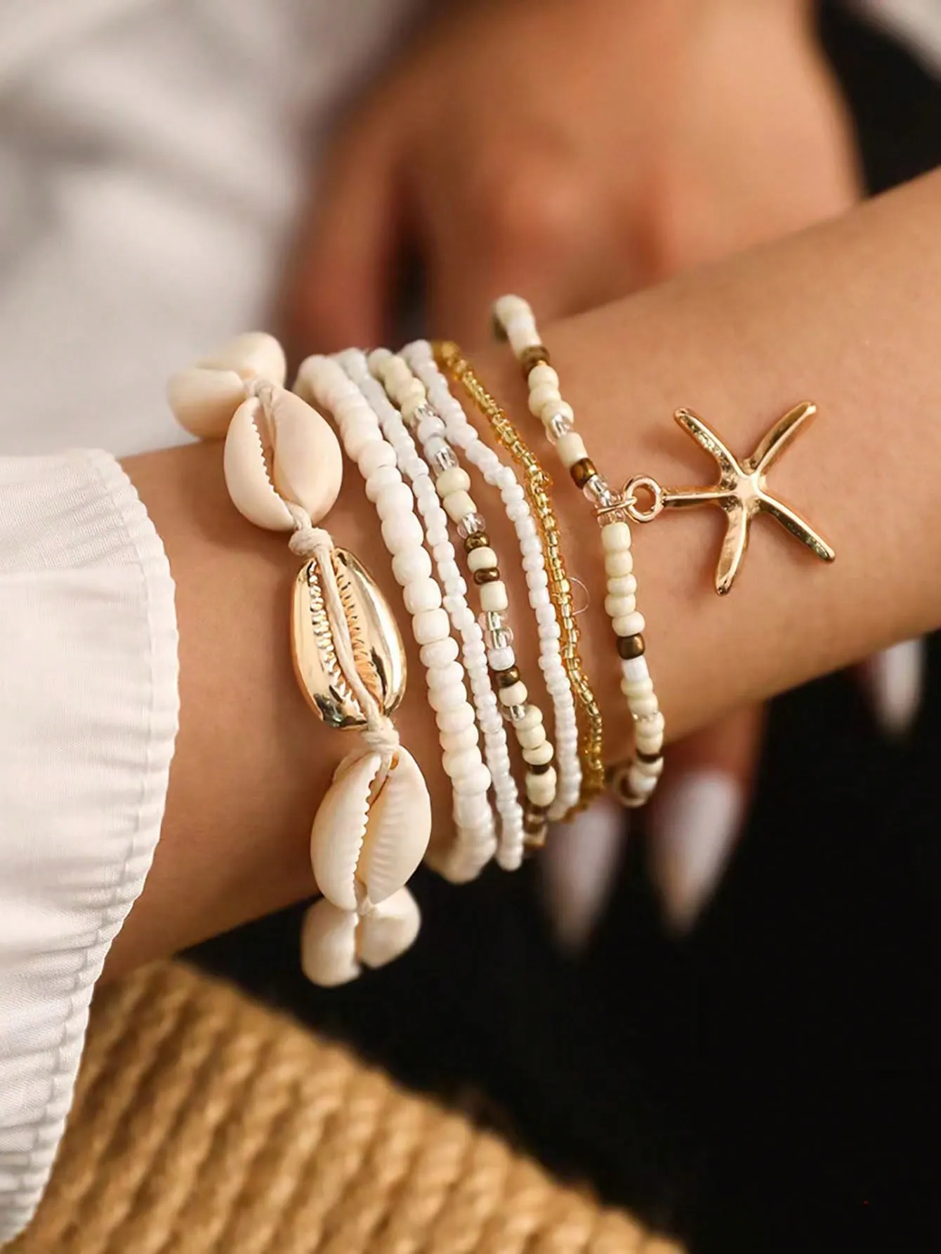 7pcs/Set Bohemian Style Seashell Rice Bead And Starfish Braided Bracelets