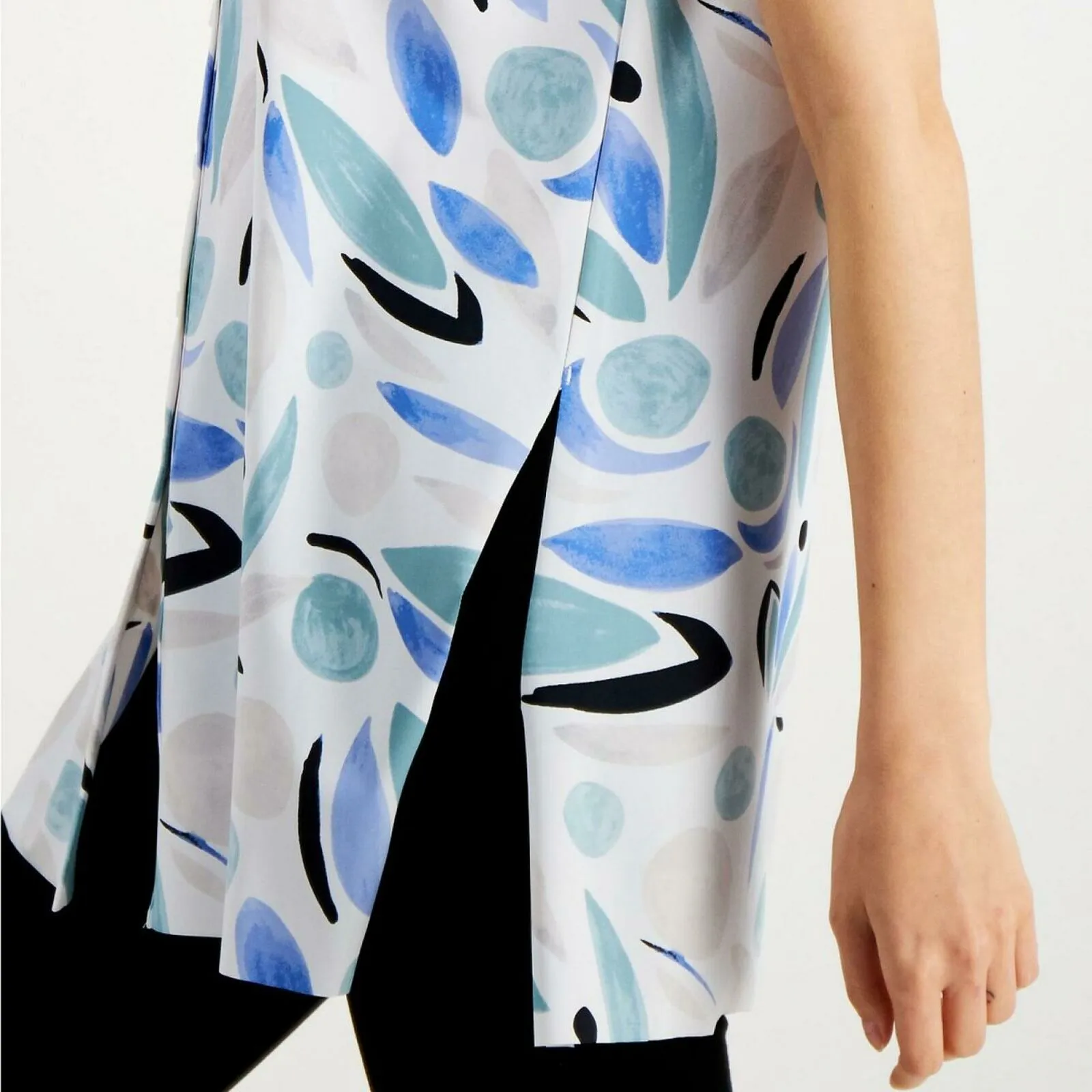 Alfani Women's Sleeveless Button Up Print Tunic Blouse
