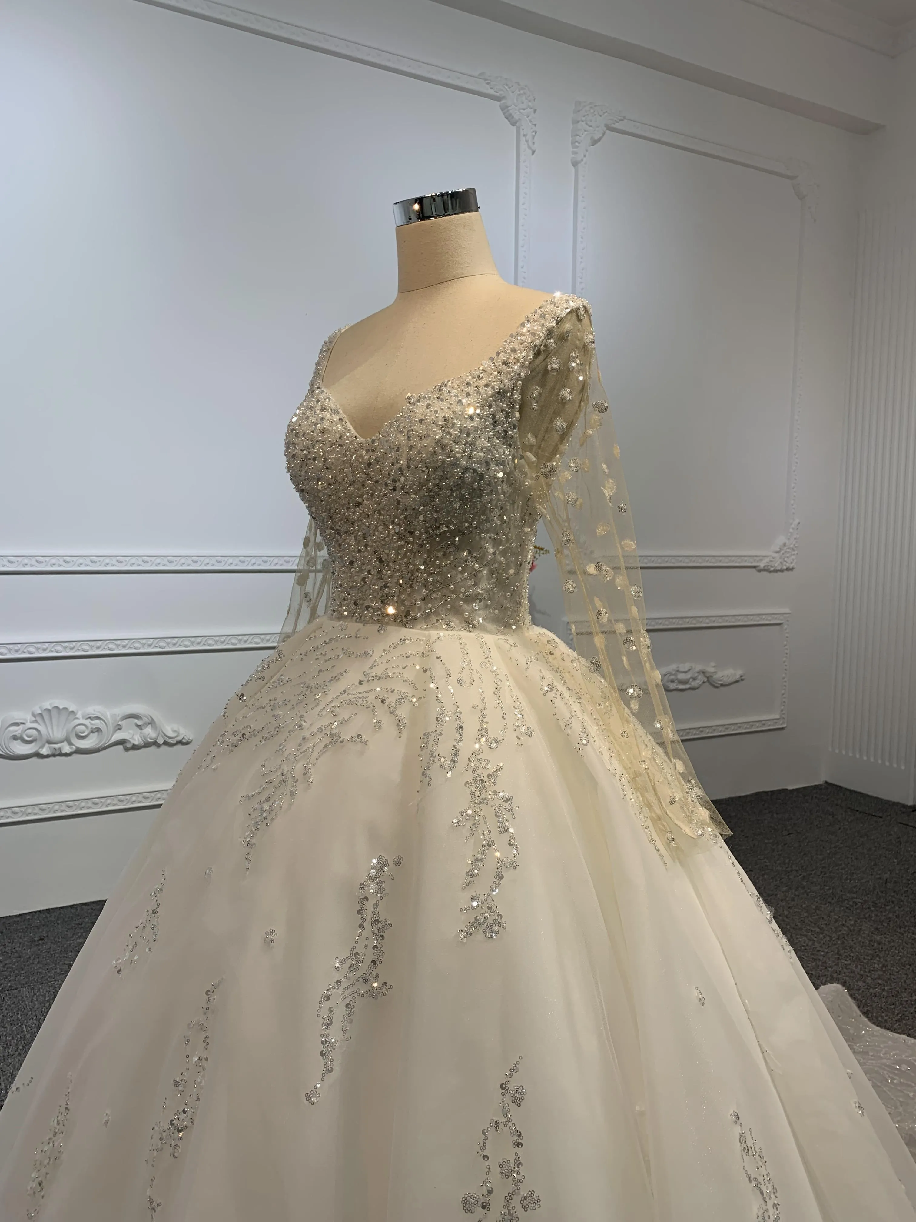 B212-The Luxury Beading Long Sleeve Ball Gown With Long Train