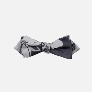 Black Diamond Tip Bowtie