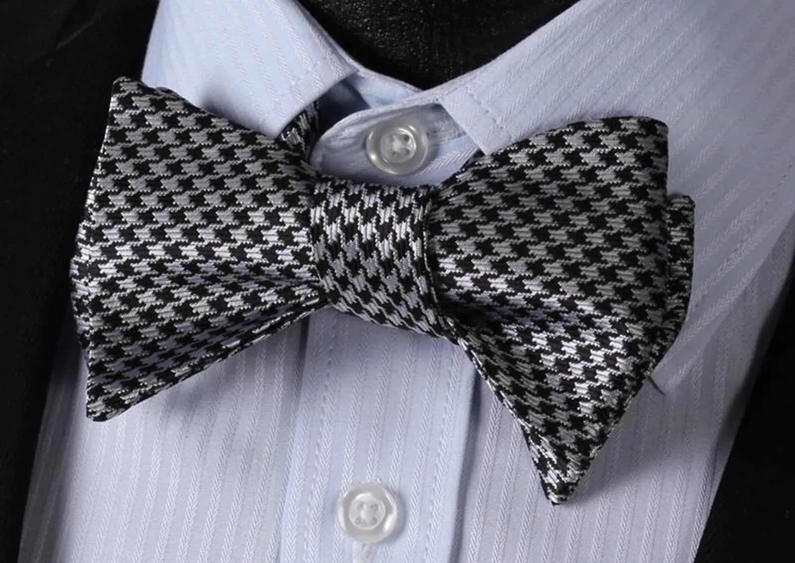 Black With Silver Check Mens Silk Self tie Bow Tie with Pocket Squares Set