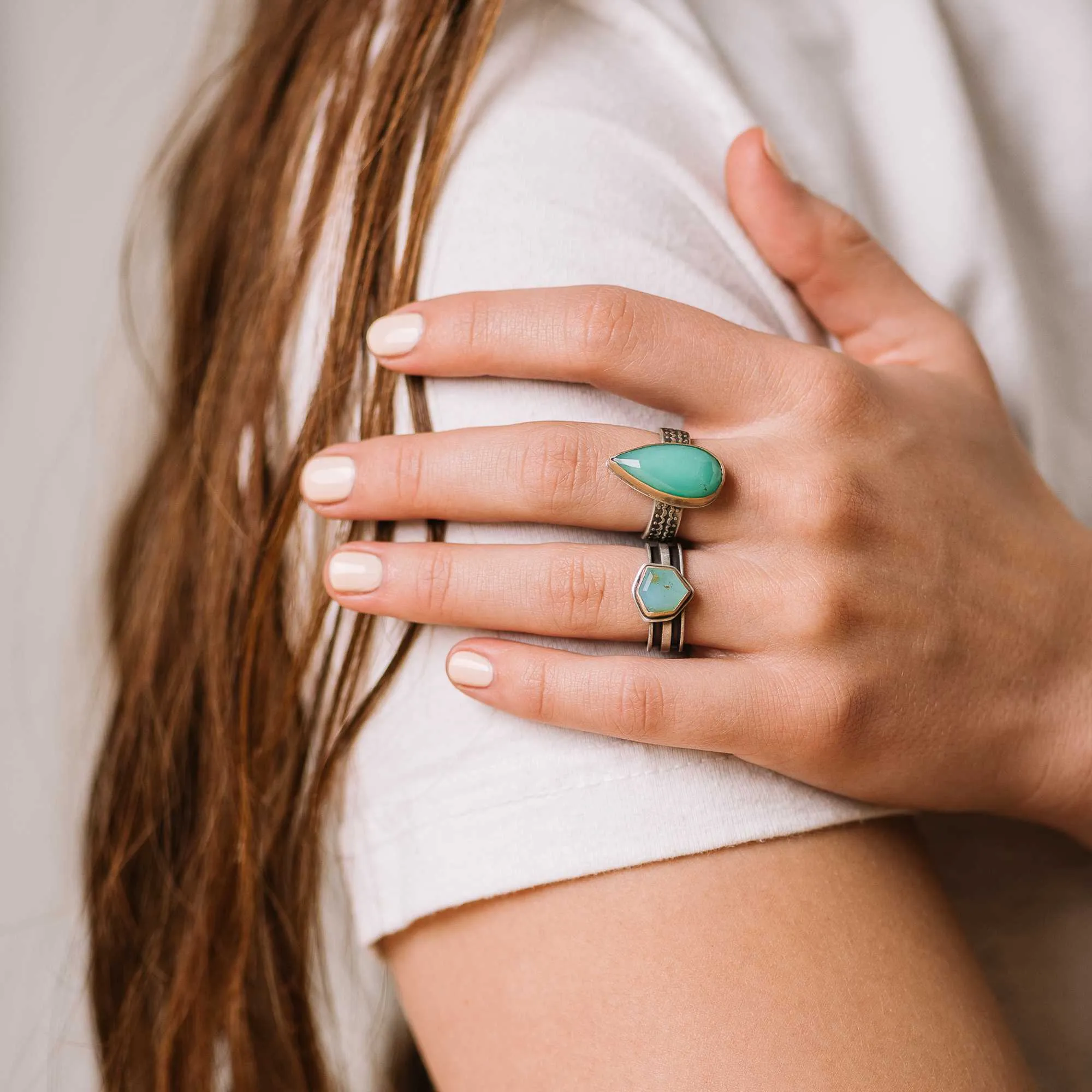 Chrysoprase Ring with 14k Bezel on Scallop Band