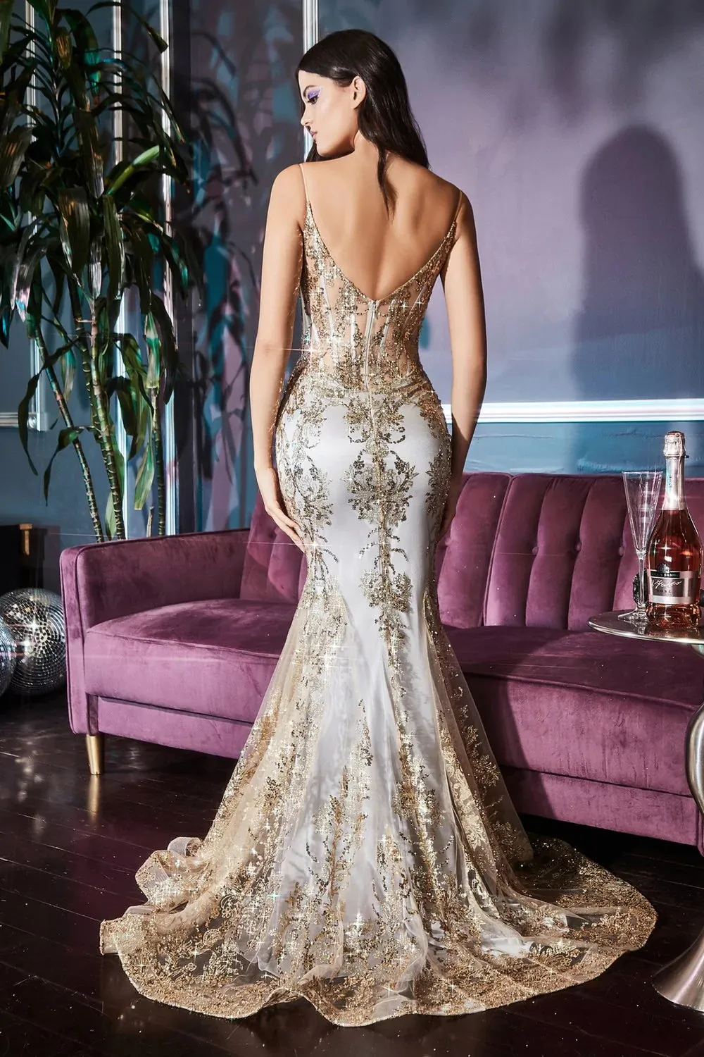 CINDERELLA DIVINE J810