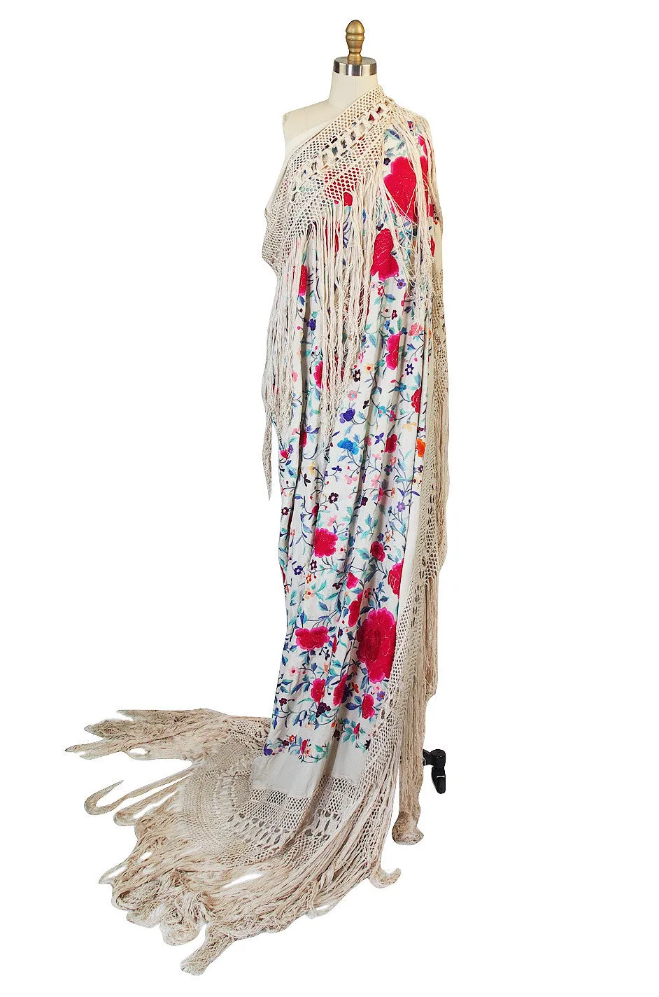 Extraordinary 1920s Silk Embroidered Piano Shawl
