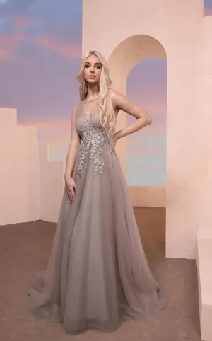MNM COUTURE M0095