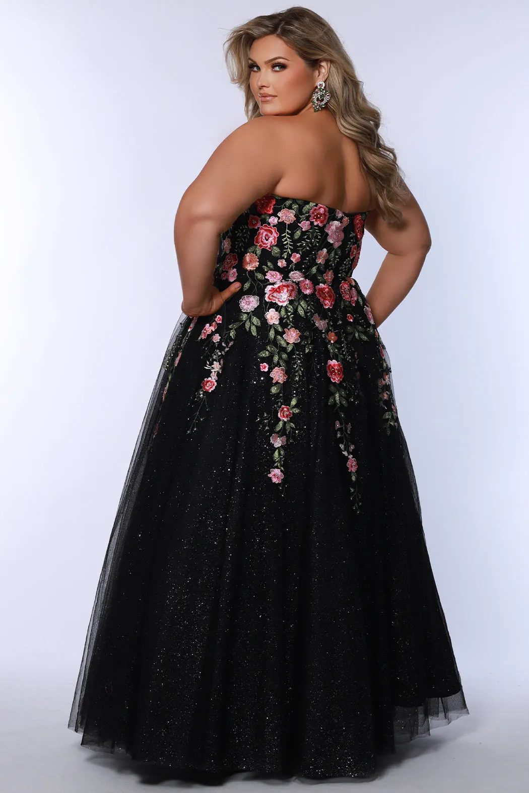 Natural Elegance <br> SC7407