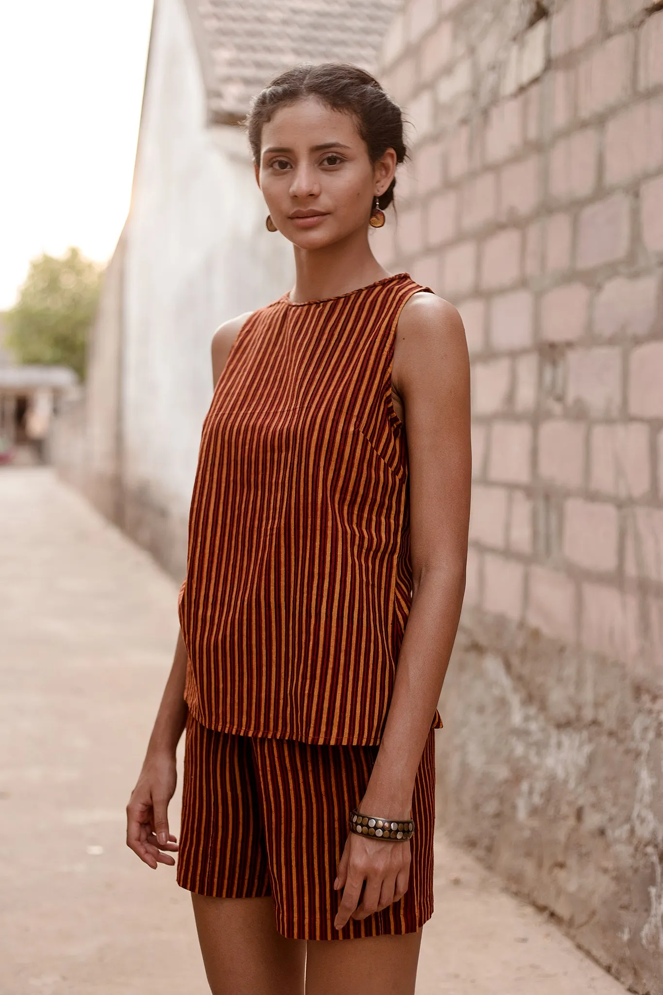 Oni Boatneck Tank in Pomegranate Stripe Block Print