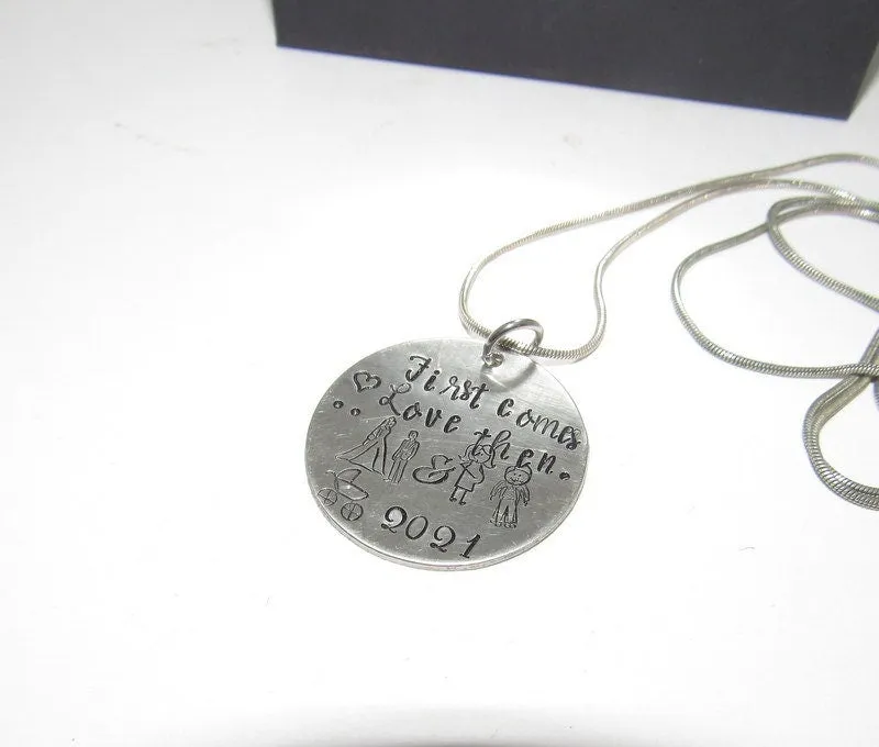 pregnancy's announcement gift, mom to be necklace, stamped necklace for mom, personalized baby announcement gift, baby shower gift