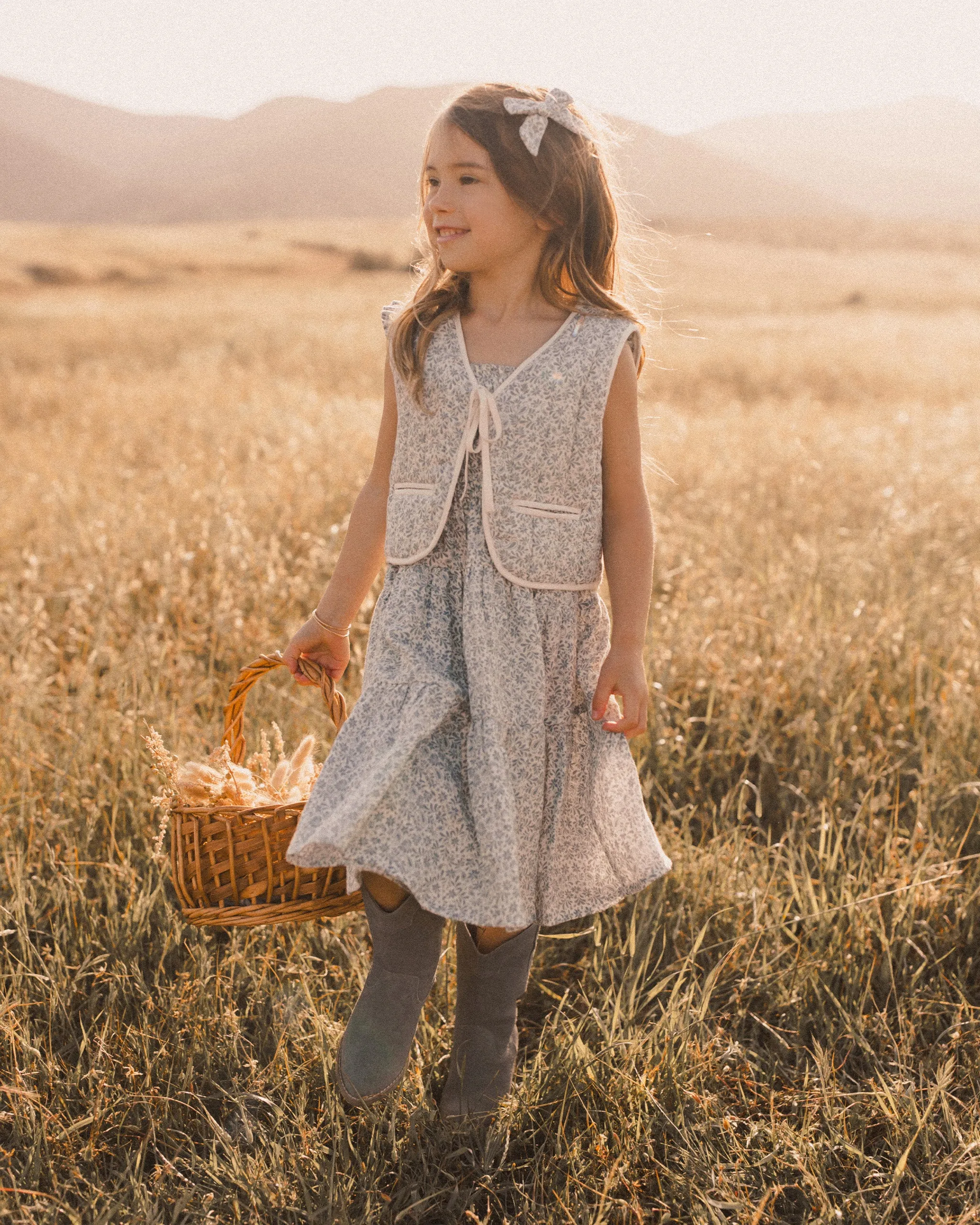 RYLEE   CRU Quilted Vest || Ditsy