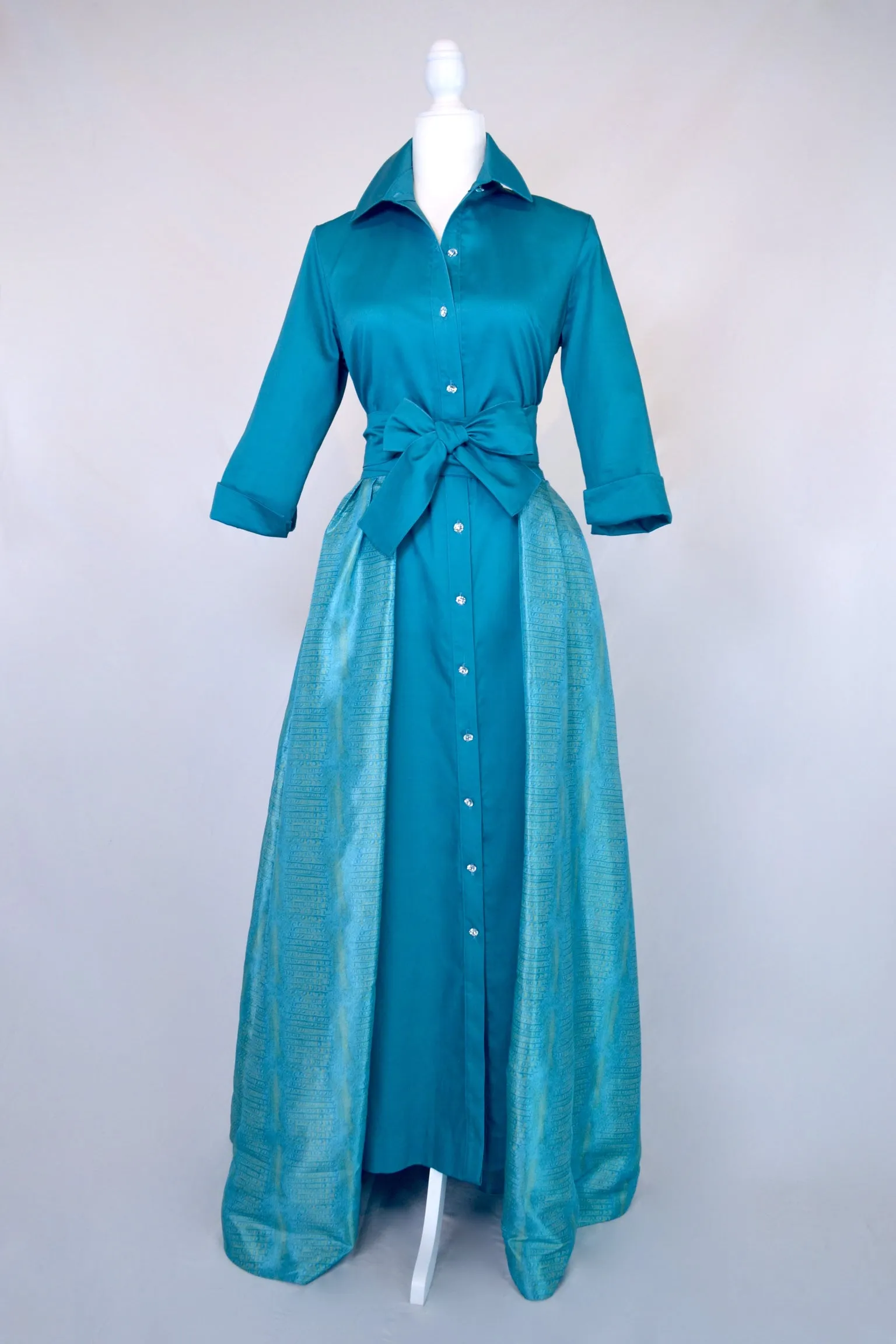 Taffeta Overskirt in Peacock Gator