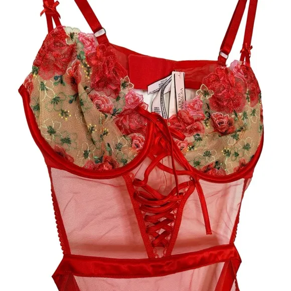 Victoria's Secret Very Sexy Wicked Unlined Floral Apron