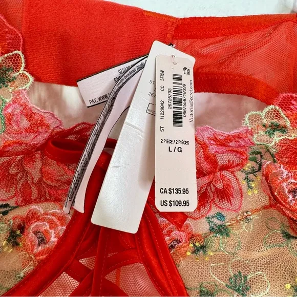 Victoria's Secret Very Sexy Wicked Unlined Floral Apron