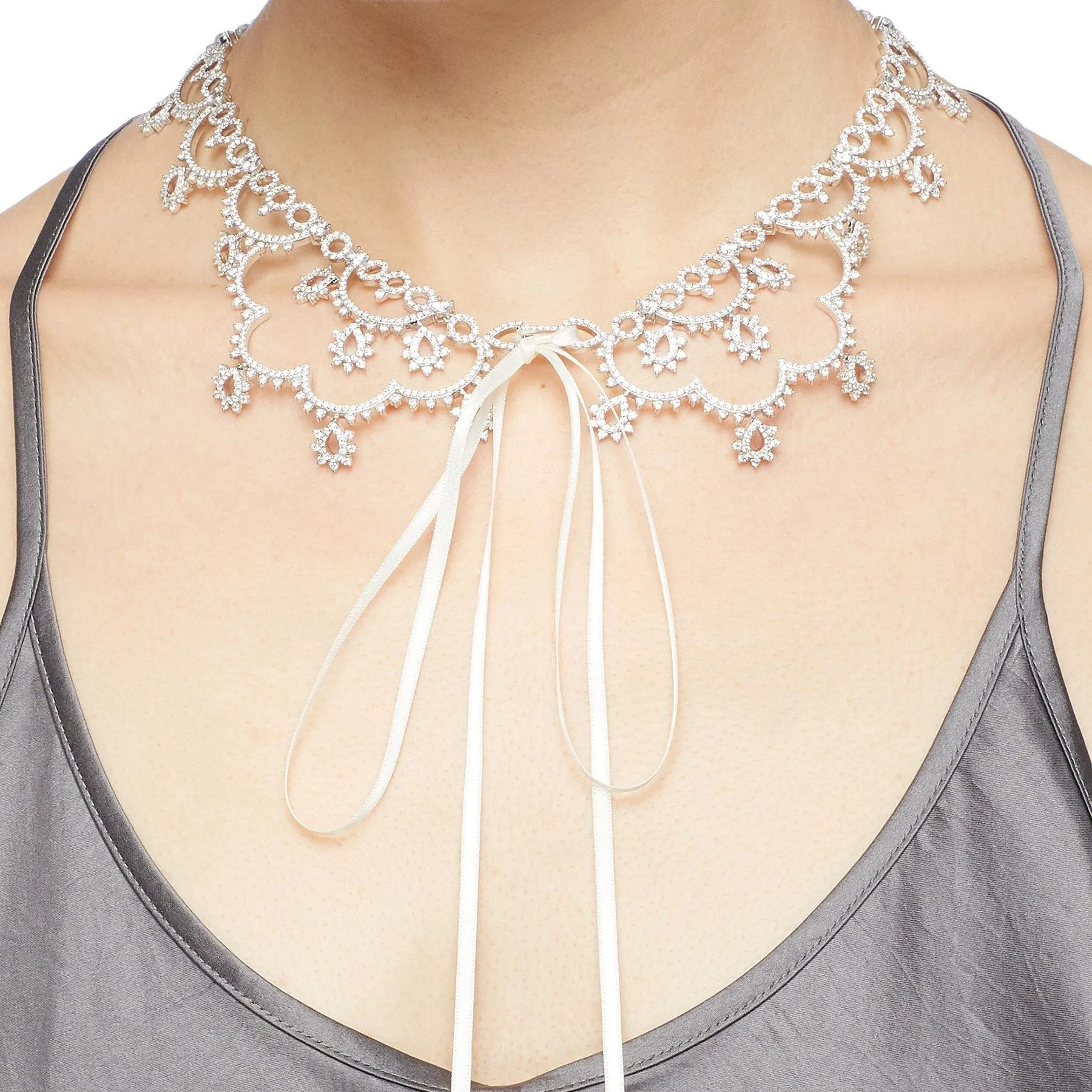 Wedding Court Lace Silver Necklace