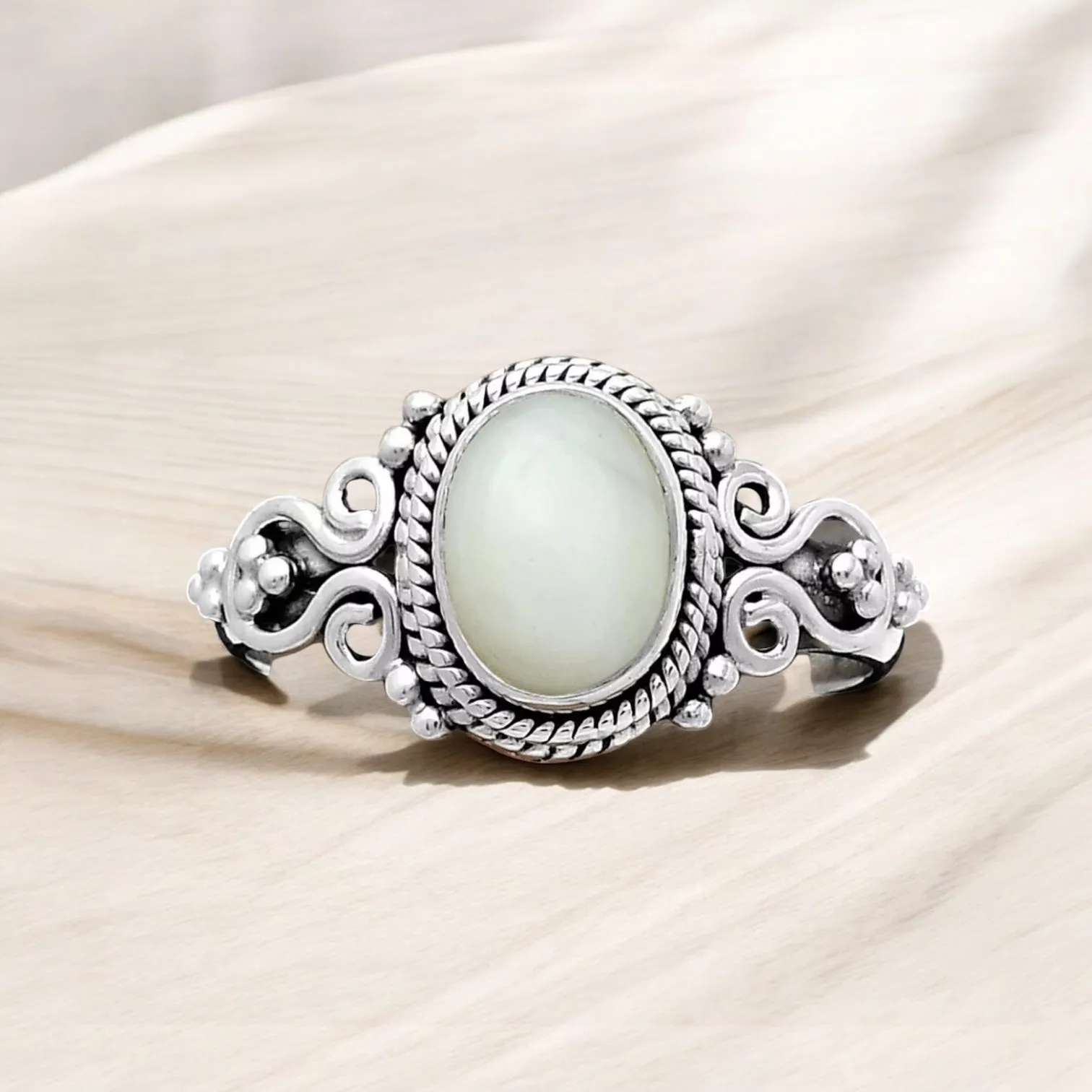 White Opal Solid 925 Sterling Silver Ring 8